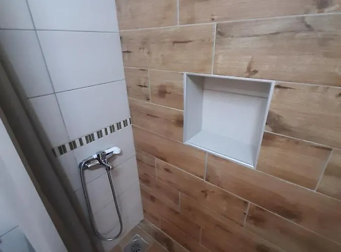 Gmitrovic Апартаменты